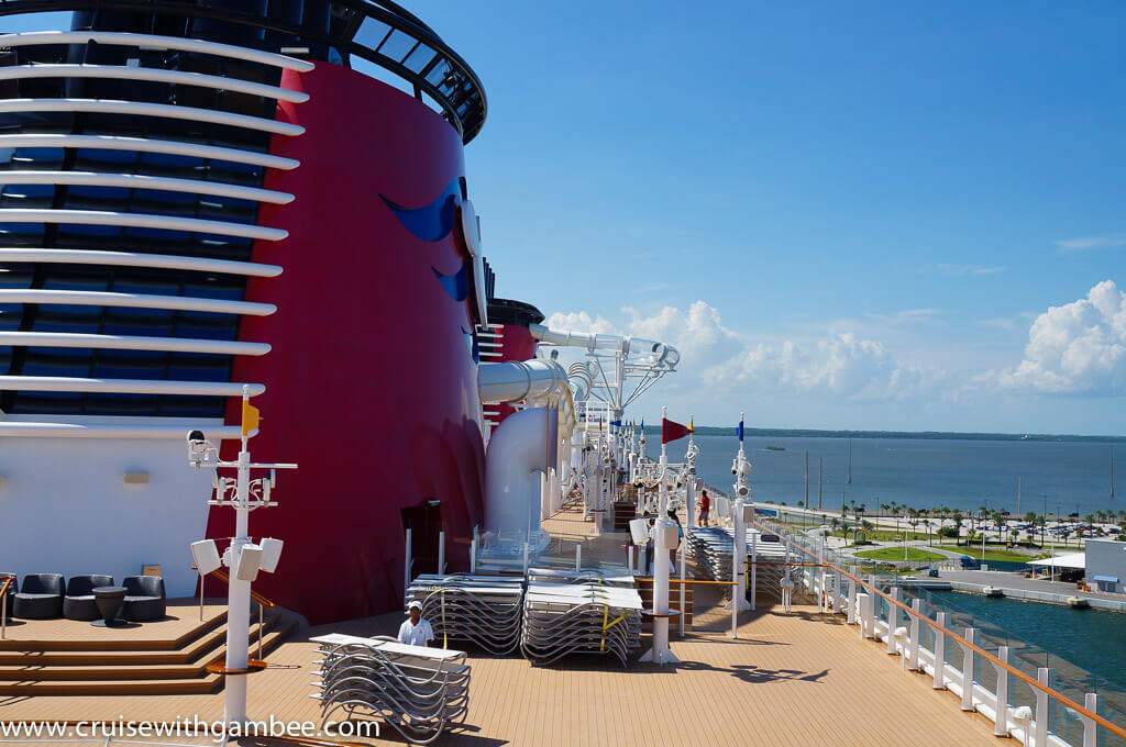 Disney Dream Water slide aquaduck